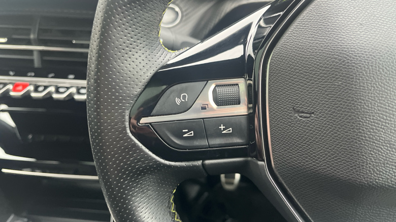 Peugeot 2008 1.2 PureTech 130 GT Line 5dr Petrol Estate